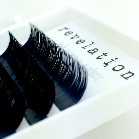 Load image into Gallery viewer, Volume 0.05 Eyelash Extension Lashes
